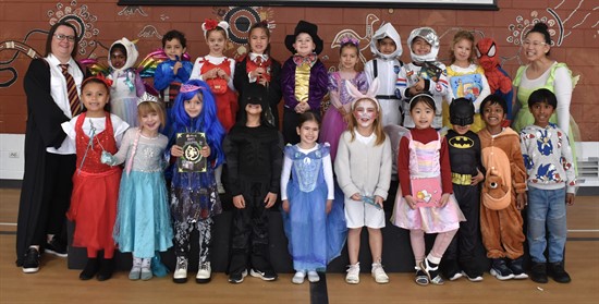 Book Week Class Groups 0824 (8)